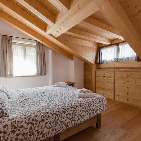 Apartmán Elegante A Cortina *